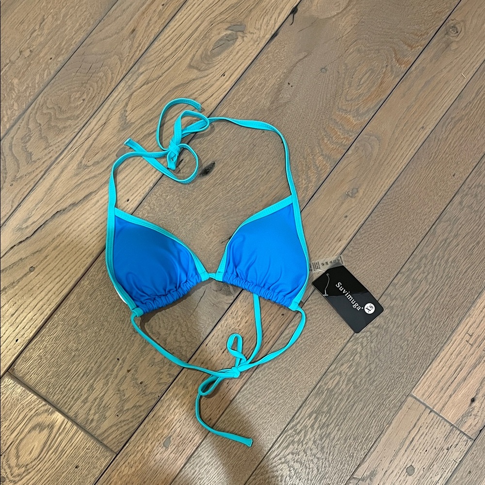New with tags XS swimsuit top